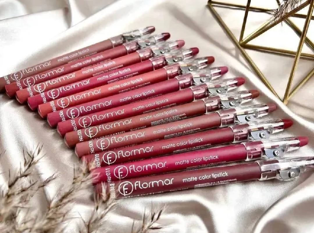 Set of 12 Nude shades lips pencils