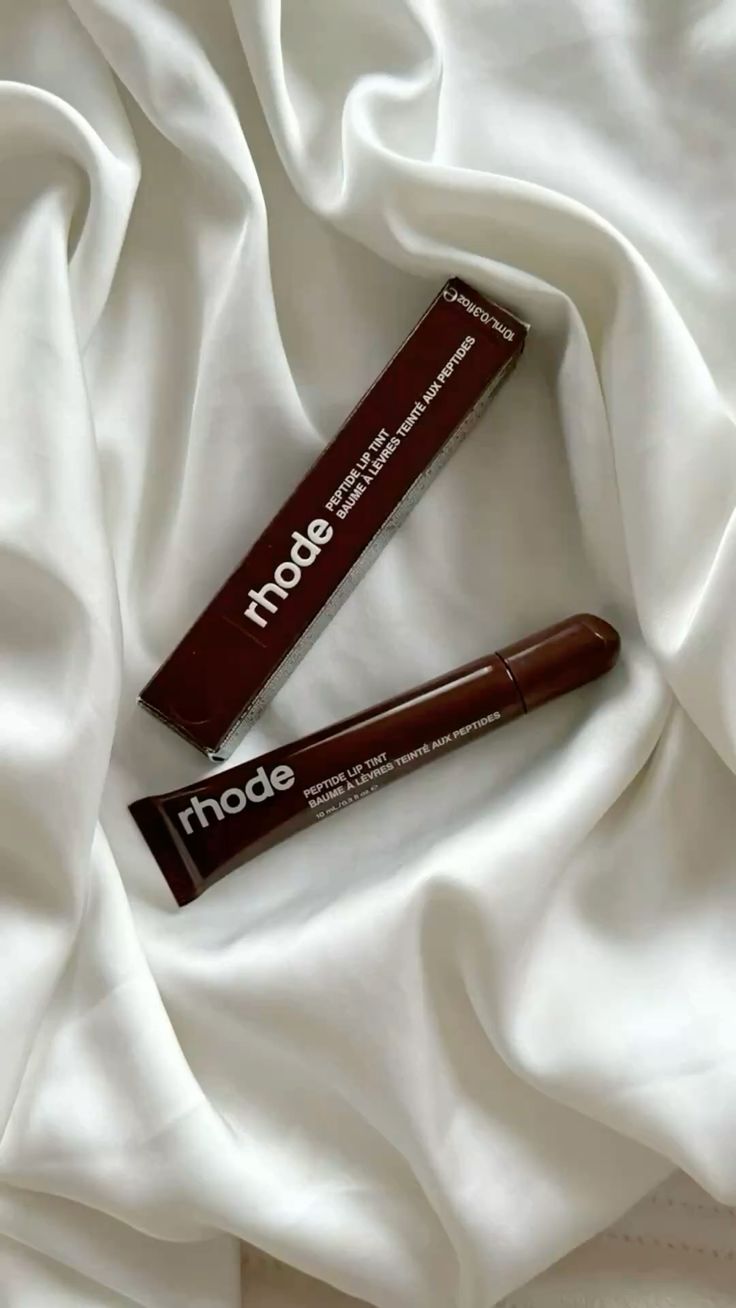 Rhode Peptide Lip tint